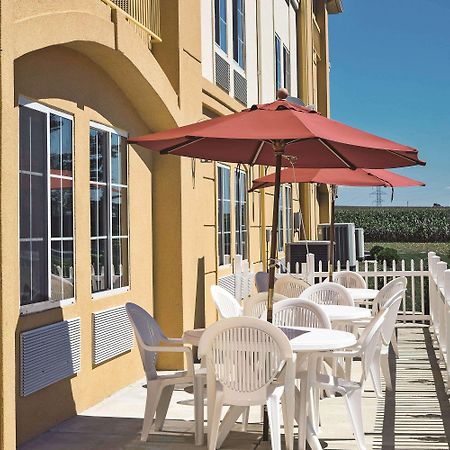 Отель La Quinta By Wyndham Lancaster Smoketown  Экстерьер фото